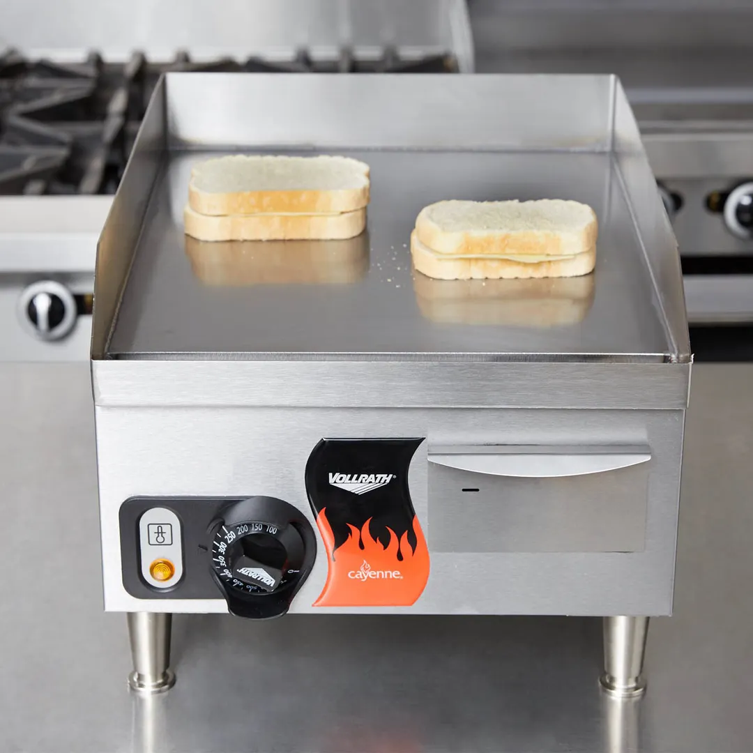 Vollrath 40715 14" Countertop Electric Griddle with 14.25" x 16.5" Surface, Thermostatic Controls, 120v/1ph