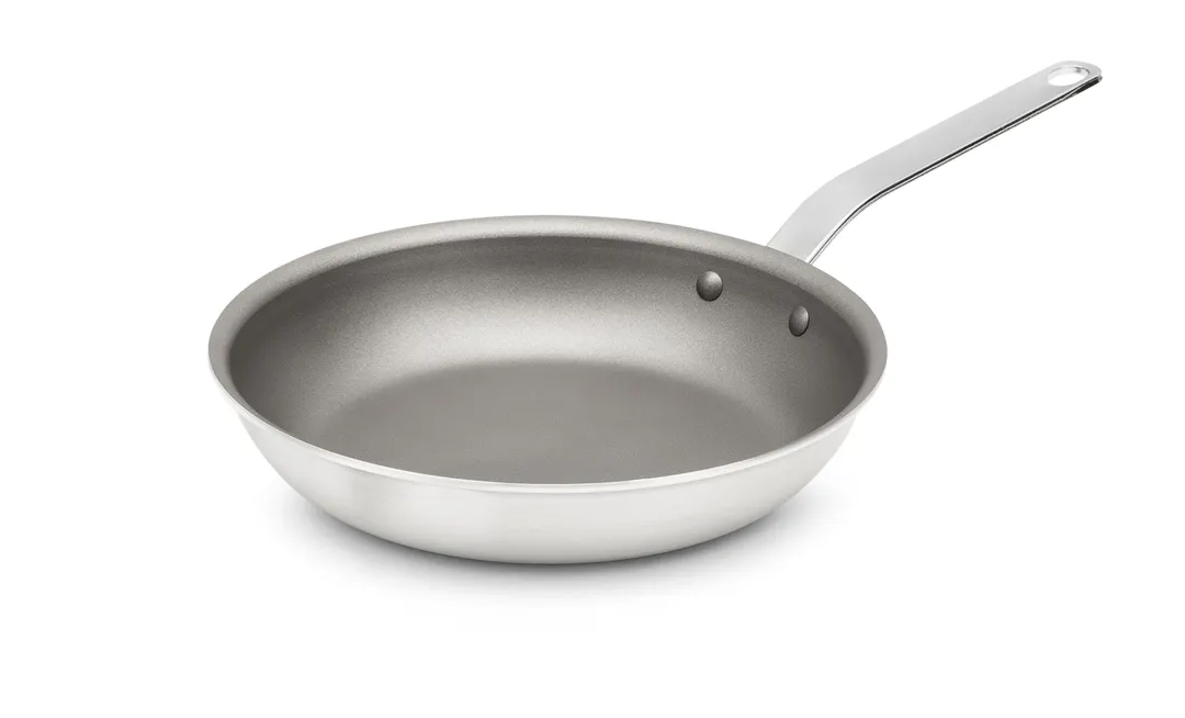 Vollrath 671208 Wear-Ever® Fry Pan, 8" Dia., Ergonomic Grip, Aluminum, PowerCoat2 Coating