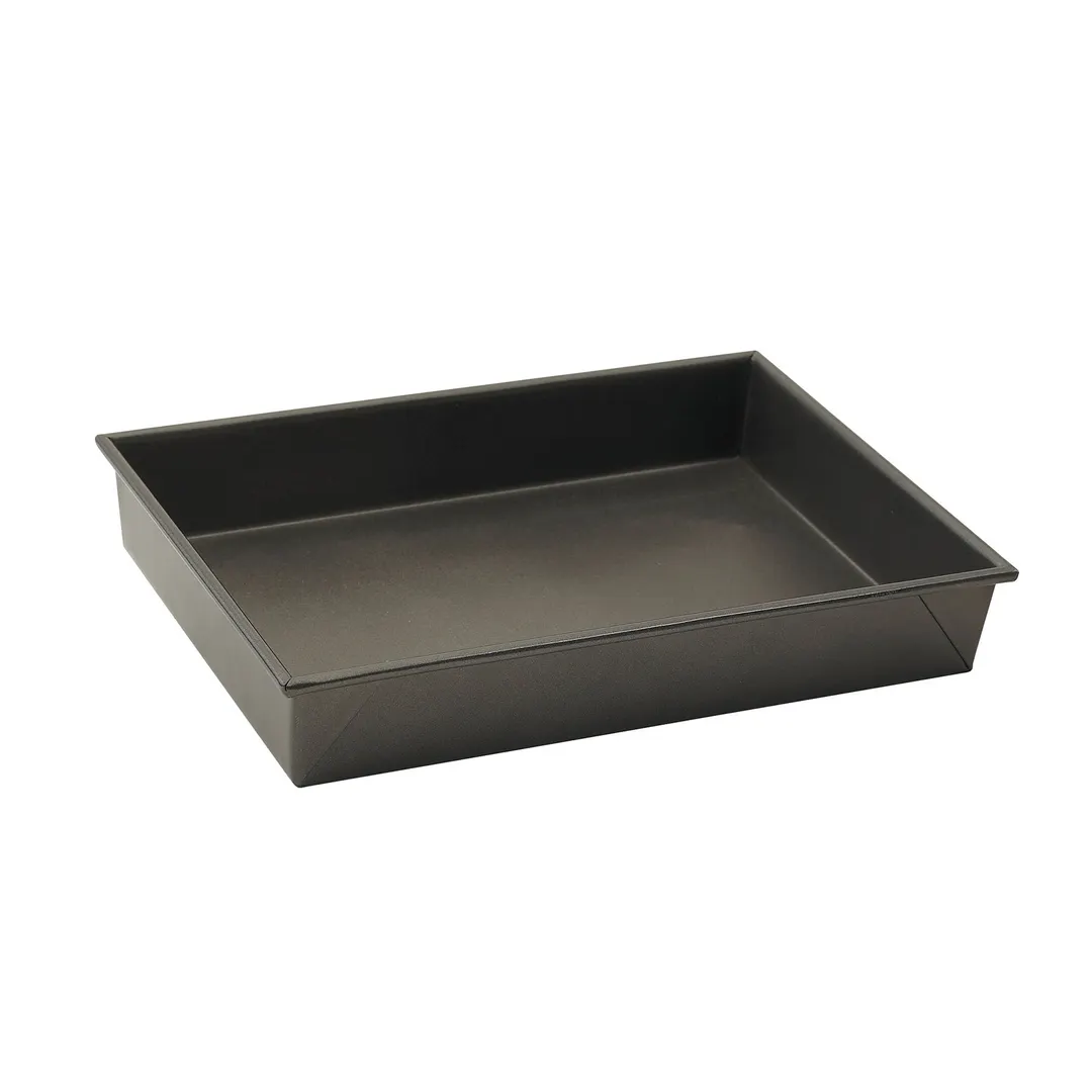 Winco HRCP-1309 Bakeware Cake Pan, 13" X 9" X 2-1/4" Deep, Rectangular