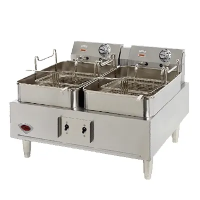 Wells F-30 Split Pot Countertop Electric Fryer w/ 30-Lb. Oil Capacity, 2 Full Size Baskets