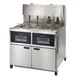 Henny Penny OEA342.02 Multiple Battery Electric Fryer w/ 2 Wells, 80-lb Capacity, Built-In Filter 1 image